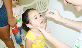 Até ontem apenas 47,86% das crianças do município foram vacinadas.